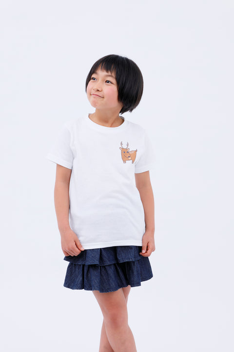 Front view of child wearing white T-shirt "Deer & Ninja" with printed design on chest
