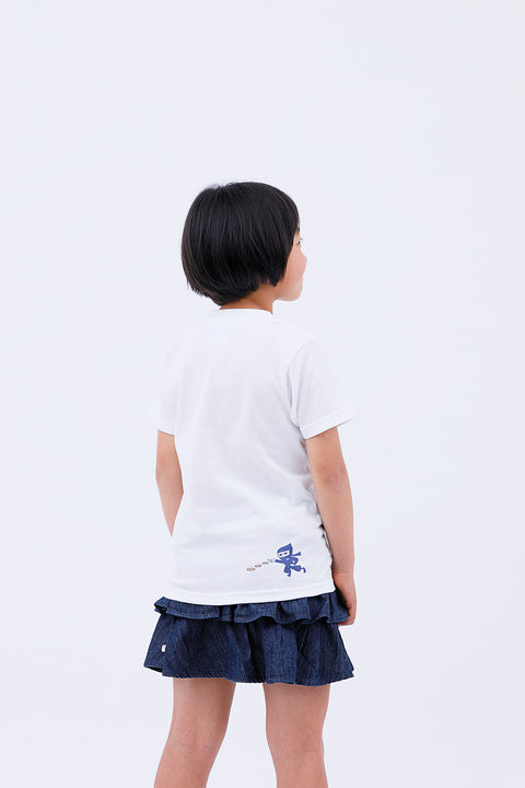 Back view of child wearing white T-shirt "Deer & Ninja"